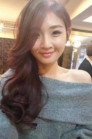 国产揉捏爆乳巨胸挤奶视频